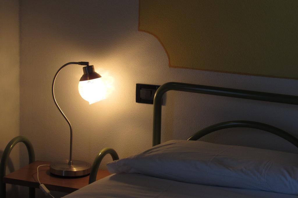 Corte Canale Virgilio Otel Volta Mantovana Dış mekan fotoğraf